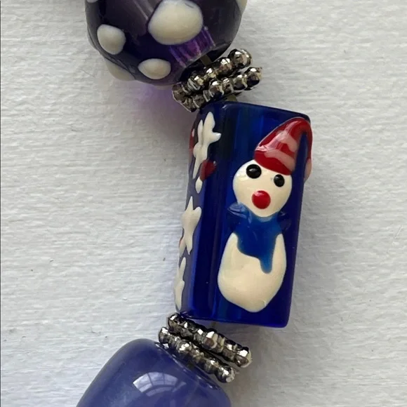 Blue Beaded Bracelet with Snowman Design - Picture 2 of 3